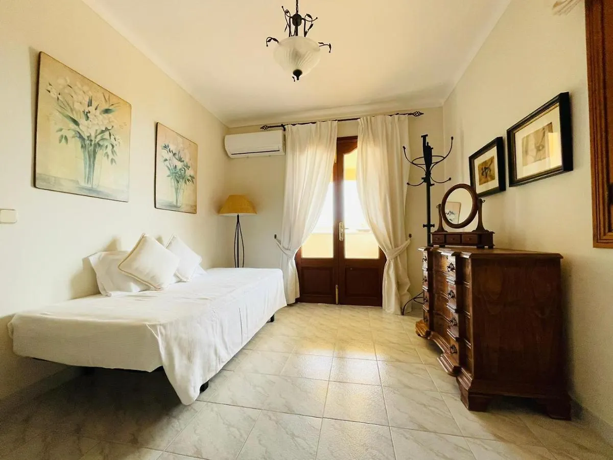 *****Villa De Mon Max. 8 Personen, Meerblick + Pool Cala Anguila